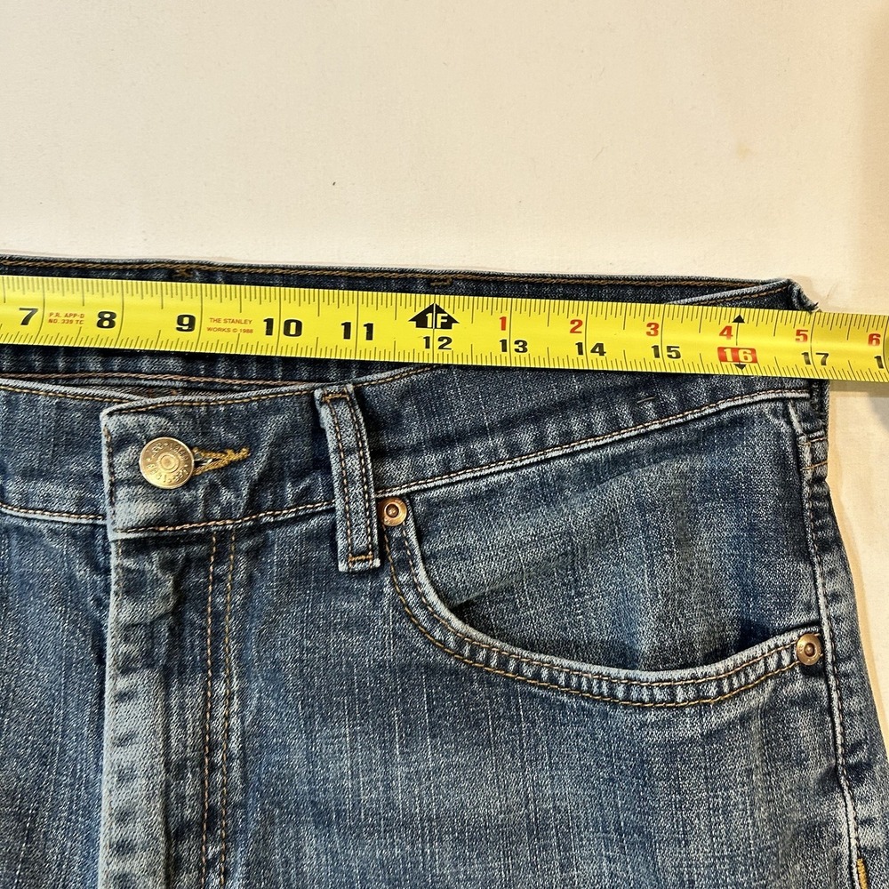 Lee Men's Blue Denim Jean 33x29.5 Straight Premium Select Regular Fit Distressed - Picture 4 of 8